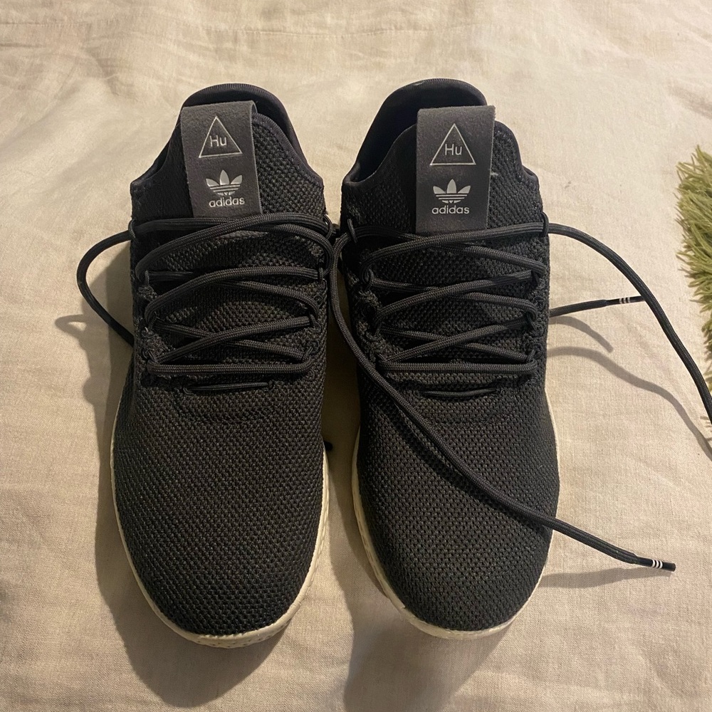 Adidas Pharrell Williams Tennis Hu Sneakers